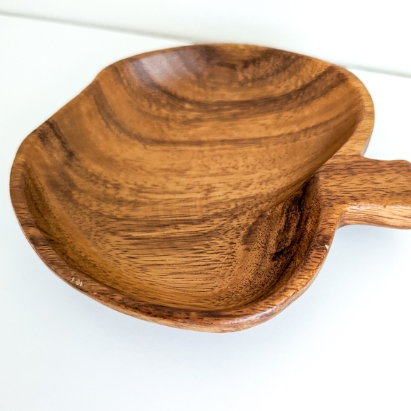 Vintage Wooden Apple Dish - Picture 2 of 8
